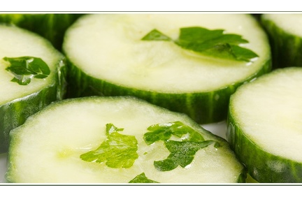 Nov 17 - Cucumber/parsley salad