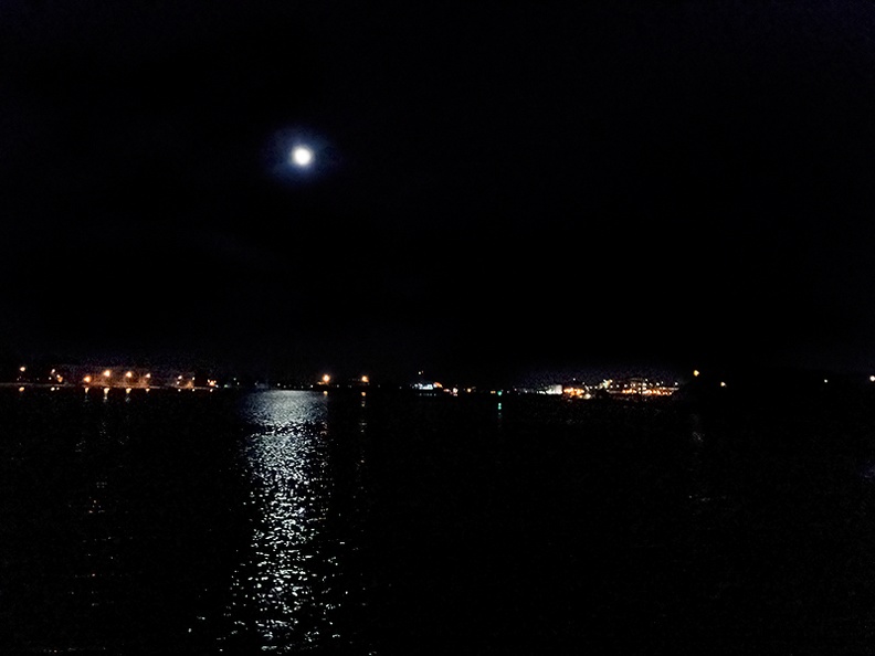 Feb 06 - Full moon on the canal.jpg