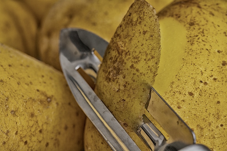 Oct 16 - Peeling potatoes.jpg