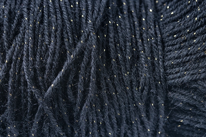Dec 13 - Black wool.jpg