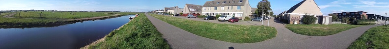 Testing the panorama feature of my phone (Galaxy S2) camera. It's simple to use, but Samsung should skip this option, unless they can produce some better quality.