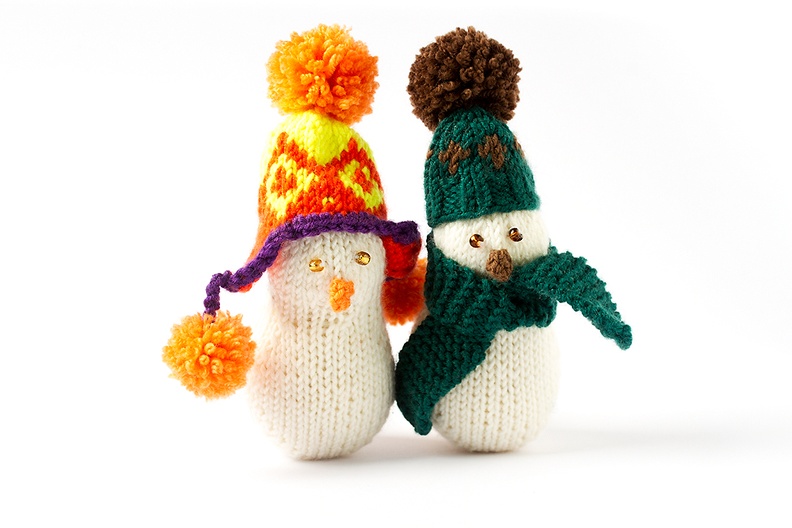 Knitted birds