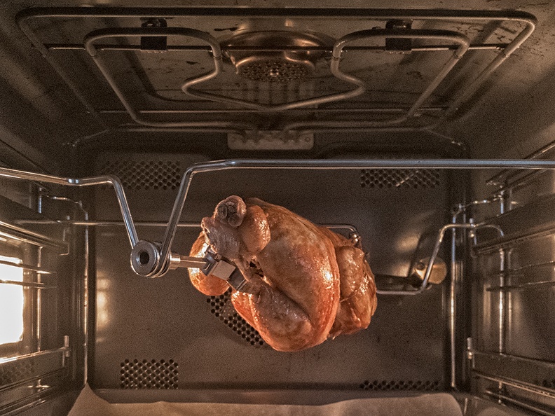 Chicken today in my oven, Current temperature: 210C/410F