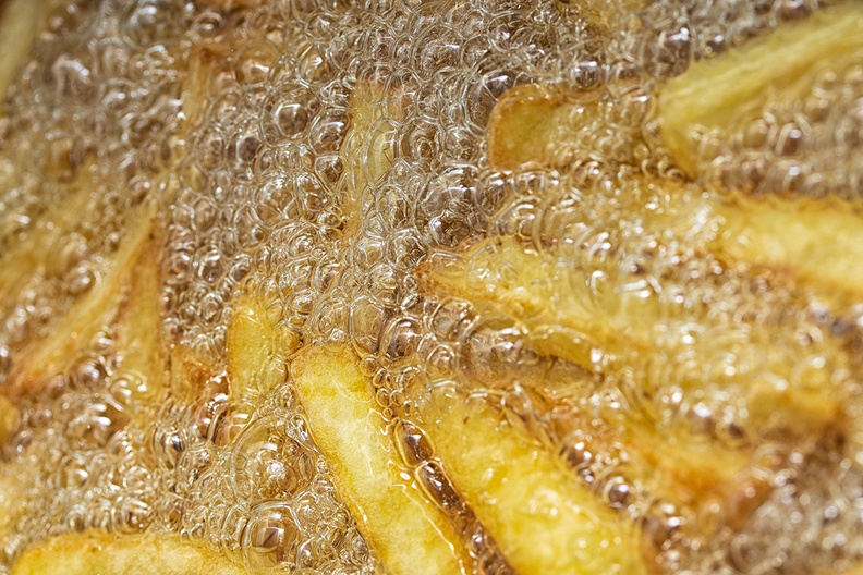 Frying fries